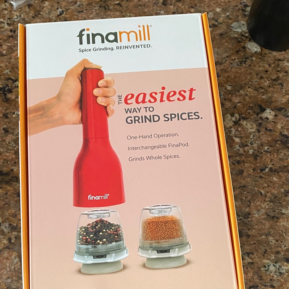 Finamill Spice grinder hand held batterie operated interchangable pod